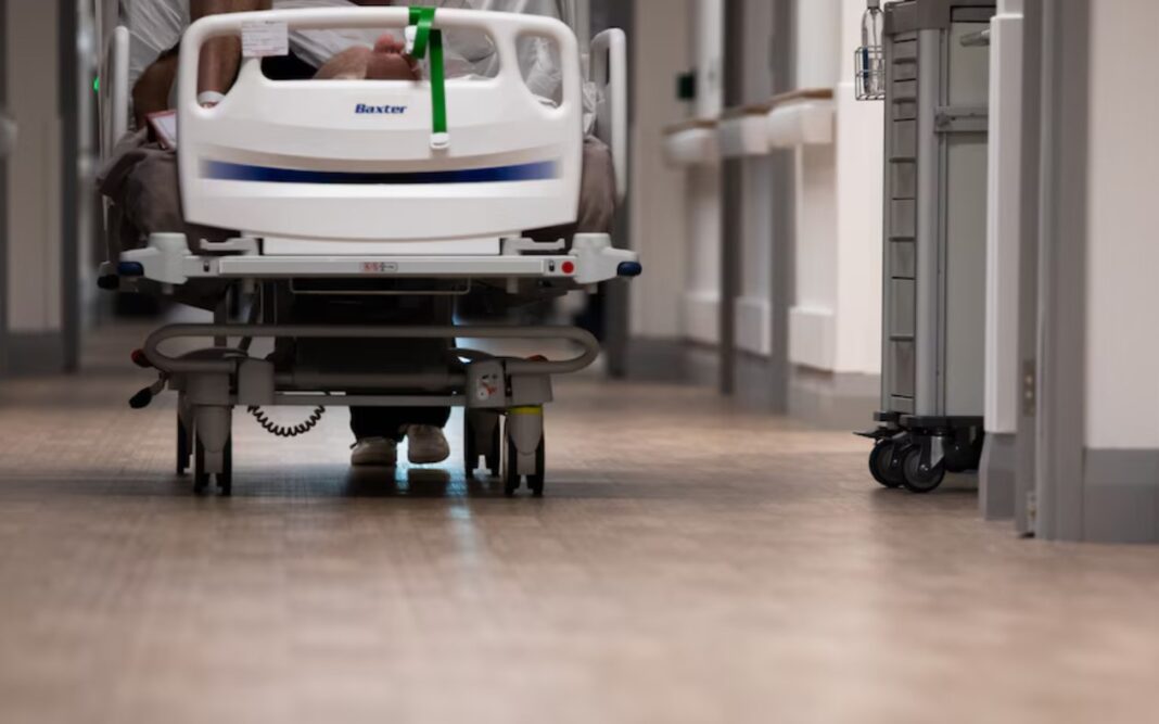 The private hospital sector was asked to open its books by the federal government. (ABC News_Keane Bourke)