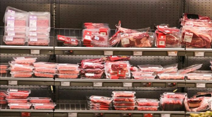 호주 전역서 유기농 다진 소고기 플라스틱 조각 혼입으로 리콜 A popular supermarket item has been recalled. Picture NewsWire Gaye Gerard