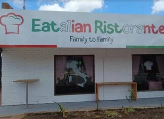 호주 퍼스, 외국인 노동자 착취로 레스토랑 공개적으로 제재 Italian restaurant Eatalian Ristorante in Glen Forrest, in Perth’s hills region is the first business in Australia to be hit with the ban_news.com.au_google