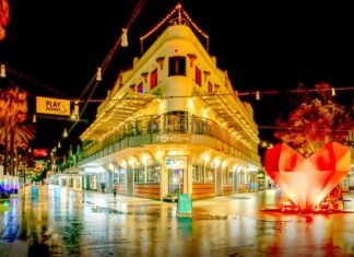 시드니 맨리, 야간문화 특화구역으로 지정 Manly Corso at night. Photo Alec Smart_namlyobserver.com.au