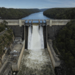 4.WaterNSW said the dam started spilling at 3.25am. (Sydney Morning Herald)