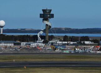 호주 시드니공항 화물터미널서 근로자 사망 The man was reportedly struck by another vehicle. (Kate Geraghty)_9news