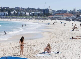 호주 동부·중부지역, 봄 ‘이례적 높은 강수량’ 예보 Sea temperatures were +0.56C warmer over July. Picture NewsWire Nikki Short