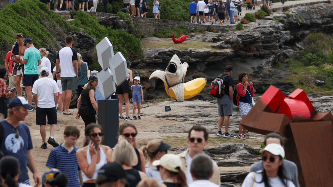 Sculpture by the Sea is a popular event in Sydney. (Edwina PicklesSMH)