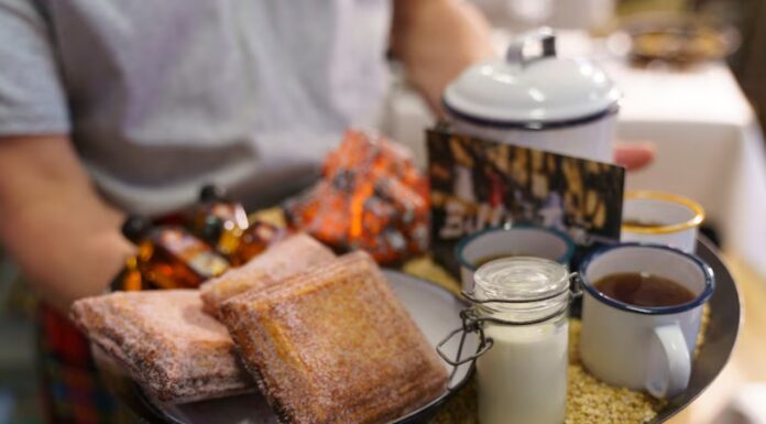 호주 멜버른 요리사, 스코틀랜드 세계 죽 요리 대회서 우승 Caroline Velik's winning porridge jaffle, inspired by one of her mother's recipes. (Supplied Michael Harley)