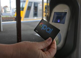 NSW 정부, 사용되지 않는 오팔 카드 7천만 달러 교통 개선에 사용 예정 As much as $70 million in unused funds could be recovered from Opal cards if a bill introruced by the NSW government passes. (Getty)_9news