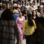 11.The Australian economy could find itself trapped in a cycle of subdued growth, providing little potential for more interest rate cuts. (Glenn Campbell)_9news