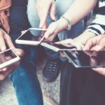 14.Most Australians can admit they probably need to cut back on their screentime. (Adobe Stock)_NINE