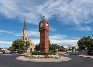 뉴사우스웨일스(NSW) 작은 마을 주말 여행지 추천 Mudgee, NSW, Australia_source Own work_author_MDRX_wikipedia