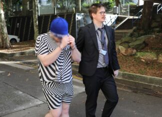 호주 유명인 4명 오컬트 의식 아동 학대물 혐의로 체포 A 26-year-old Waterloo man was arrested, police will allege he is the leader of the group. (SuppliedNSW Police)_9news