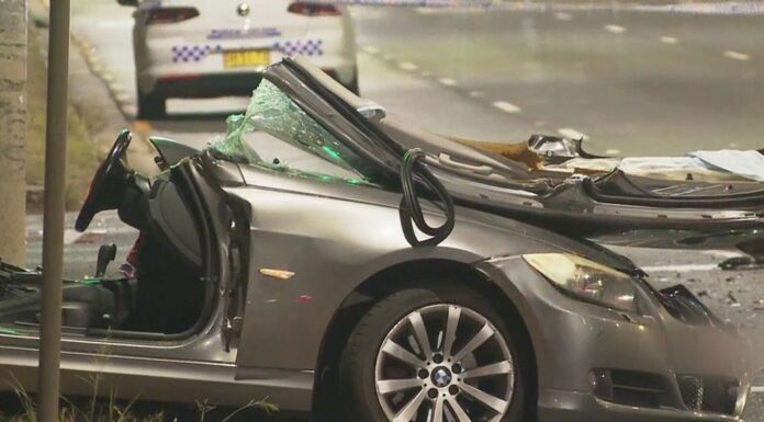 호주 시드니 리버풀 차량 추격 사고…10대 어머니 사과 Three women were injured, one critically. (Nine)