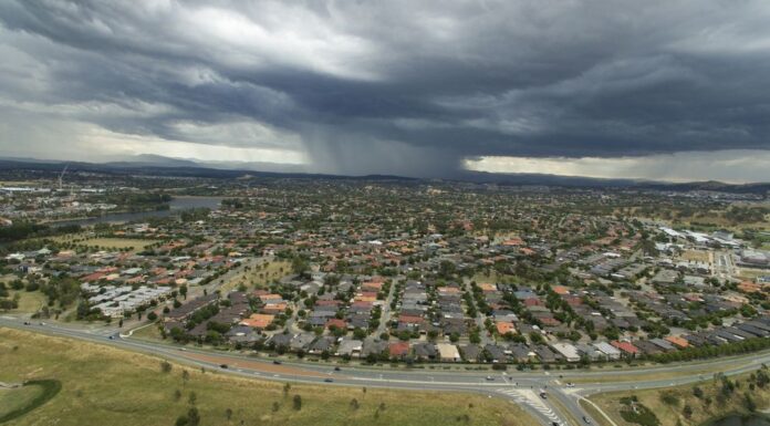 호주 주요 도시 12월 날씨 전망 Canberra is expecting rain on Christmas Day. (Getty)_9news