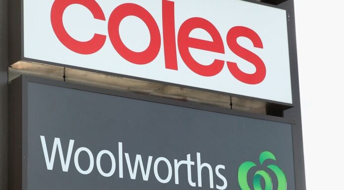 호주 대형 슈퍼마켓 가격폭리 적발 시 최대 1천만 달러 벌금 The move is aimed at relieving pressure on Australians, according to the treasurer. (Getty)_9news