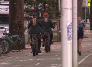 호주 NSW – 크리스마스 앞두고 불법 전동 자전거 경고 Sydney Children's Hospital Network has observed a spike of almost double the amount of e-bike and e-scooter injuries this year. (9News)