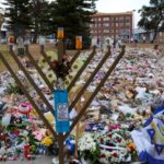 7.Tributes at the Bondi Pavillion to commerorate the 15 victims of the December 14 attack. (Getty)_9news