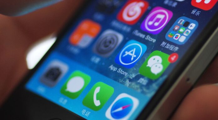 Telstra 구형 아이폰 사용자, iOS 업데이트 후 통화 불능 사태 발생…긴급 전화 ‘000’도 먹통 Apple has officially deployed a critical patch for Telstra customers following a software-related issue_9news