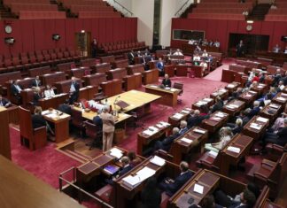 호주상원, 혐오 발언 및 총기 규제 강화 법안 통과… 정치권 논쟁 격화 The federal government's new hate speech and gun laws, devised in response to the Bondi Beach terror attack, have passed after a long night of voting in the Senate. (Alex Ellinghausen)_9news