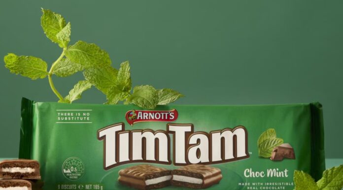 시드니, 팀탐 초코민트 맛 출시 Arnott's has released a Choc Mint flavour. Yummm._NEWS.COM.AU
