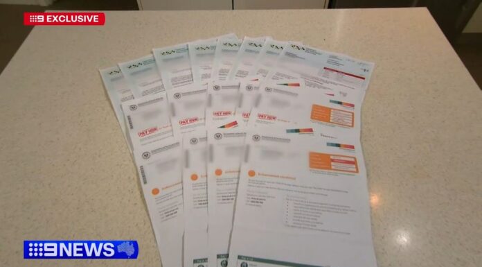 애들레이드 대학교 주차 검사관, 가짜 벌금 부과로 해고 Business owner Bruno Elias received 14 fines for parking illegally in the Wilson car park at Adelaide University. (Nine)