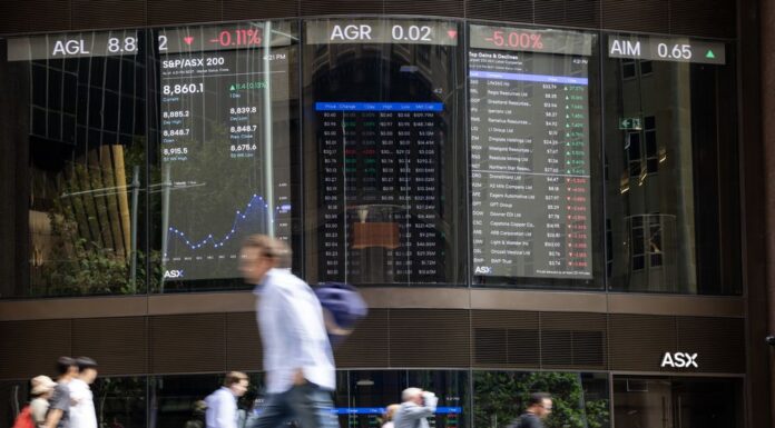 호주 ASX 증시 900억 달러 증발 The ASX plunged as the price of oil rose sharply. (Oscar Colman)_9NEWS