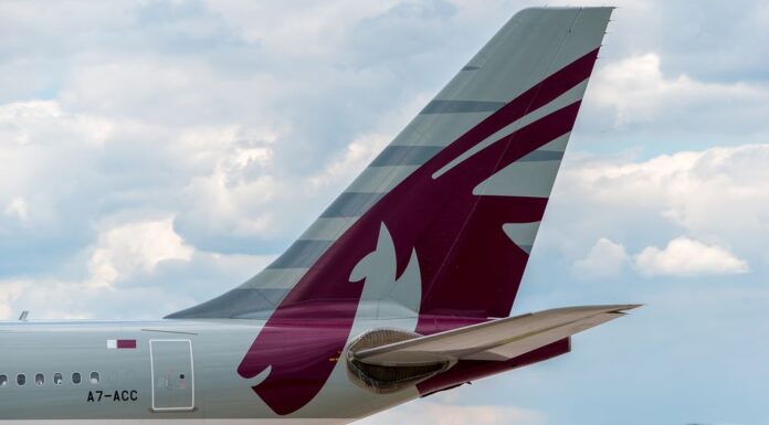 중동 분쟁 확산, 항공편 운항 중단 및 공항 폐쇄로 ‘호주 여행객들 발 묶여’ Qatar Airways is one of several airlines to temporarily suspended flights to and from Doha. (iStock)_9news