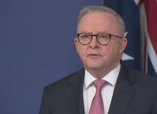알바니지 호주총리 이란 최고지도자 사망소식에 “ 애도받지 못할것” 메세지 Anthony Albanese has said his government supports US taking action against Iran. (Nine)