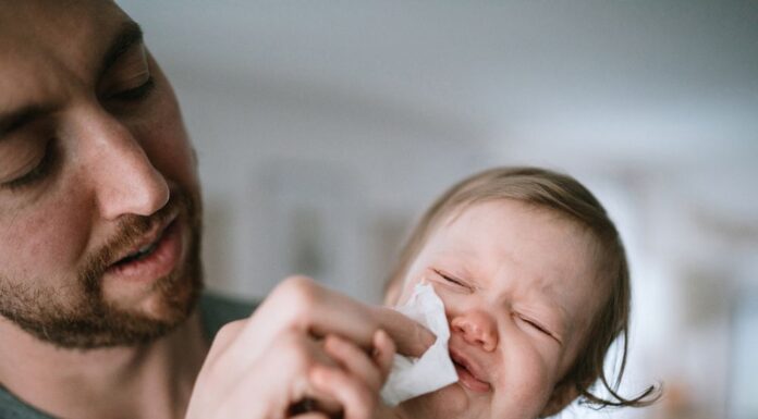 호주, ‘슈퍼 K’ 변종 확산에 기록적인 독감 시즌 우려 고조 Children under five are particularly susceptible to having severe influenza, yet only a quarter received a flu shot last year. (Getty)_9news