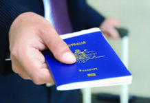 세계에서 가장 비싼 호주여권 호주인들은 다른 어떤 나라 사람들보다 여권 발급에 더 많은 돈을 지불하고 있다.(사진 시드니 모닝 해럴드)