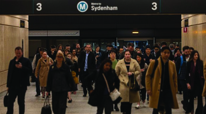 시드니 비싼 기름값에 메트로 이용급증