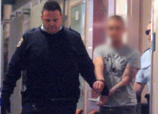 시드니 킹스크로스 원펀치 살인범 러버리지 추가 감독 면제 Loveridge was convicted of the 2012 coward-punch killing of Thomas Kelly. (AAP)_9news-1
