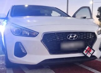 시드니 러든햄서 P플레이터 시속 187km 적발 The teenager claimed it wasn't possible for his car to travel more than 100kmh over the speed limit. NSW Police_9news