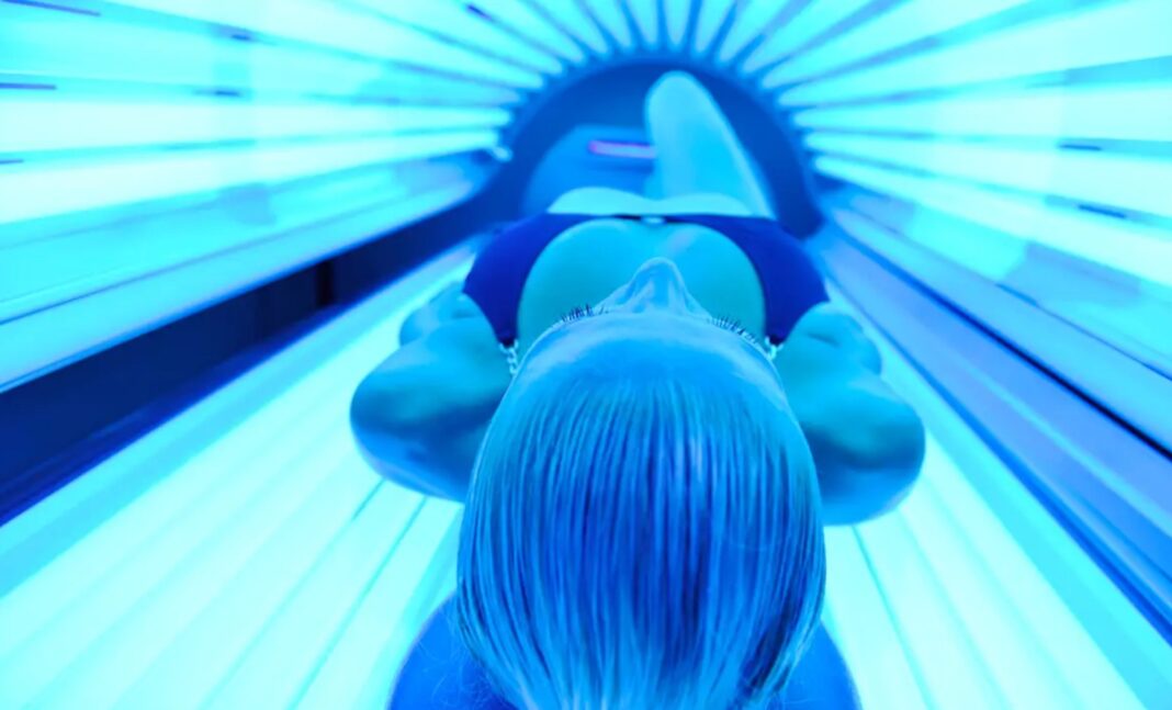 A Sydney tanning business has been slapped with thousands of dollars in fines. .shock_9news