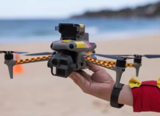 시드니 쿠지 해변 상어 공격 여파… 상어 도태 요구 재점화 The premier has expressed hope that NSW's drone program will eventually culminate in the use of autonomous, AI-enabled drones, rather than human-controlled craft. Source AAP Anna Kucera_sbs.com.au