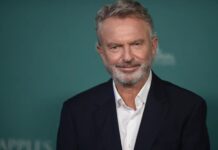 시드니에서 가족과 함께 떠난 배우 샘 닐, 향년 78세로 별세 Actor Sam Neill has died. Richard ShotwellInvisionAP_9NEWS