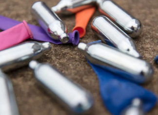 NSW, 질산아산화물 ‘나즈’ 판매 규제 강화 The use of nitrous oxide, or nangs, will be met with a crackdown in NSW. Adobe Stock_9news