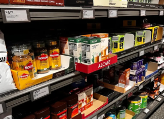 알디(Aldi) 커피, 호주 커피 고객 만족도 1위 The best instant coffee in the country has been revealed as Aussie swap cafes for DIY. Jo Abi_9news