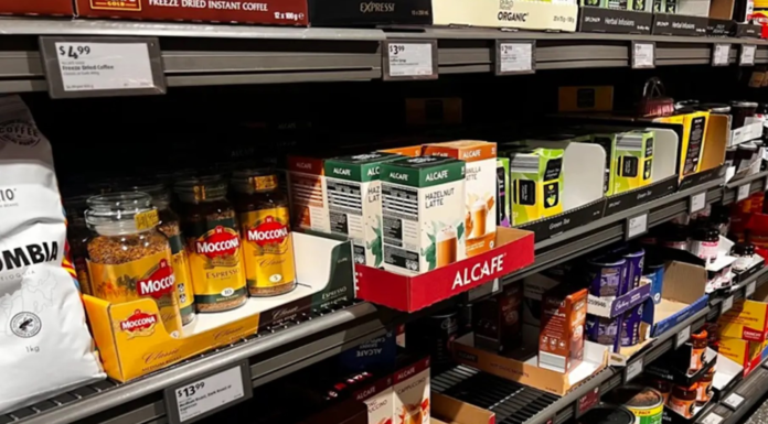 알디(Aldi) 커피, 호주 커피 고객 만족도 1위 The best instant coffee in the country has been revealed as Aussie swap cafes for DIY. Jo Abi_9news