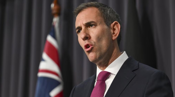 호주 슈퍼 4조 5000억 달러, 총선 핵심 쟁점 부상 Treasurer Jim Chalmers says the next election is shaping up to be a referendum on super. Picture NewsWire Martin Ollman._news.com.au