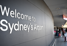 시드니공항 직원, 필로폰 원료 127kg 밀반입 도와 징역형 A Sydney Airport worker has been jailed over his role in importing 127kg pseudoephedrine into Australia. Credit AAP Image_7news