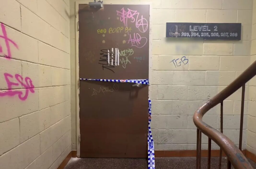 8.The man who was stabbed died in hospital. 9News The man who was stabbed died in hospital. 9News
