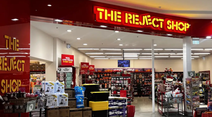 호주 리젝트샵(The Reject Shop) 본사 추가 감원 단행 The Reject Shop has confirmed another round of job losses at its Australian head office. Nine