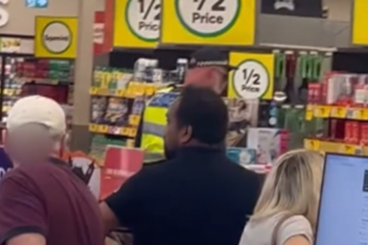 6.The 18-year-old fled to a busy Woolworths after being stabbed in Melbourne._nine The 18-year-old fled to a busy Woolworths after being stabbed in Melbourne._nine